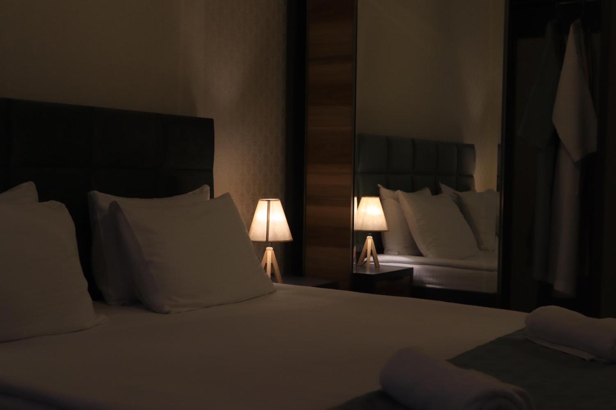 Horizons Hotel Rooms Batumi Exterior photo